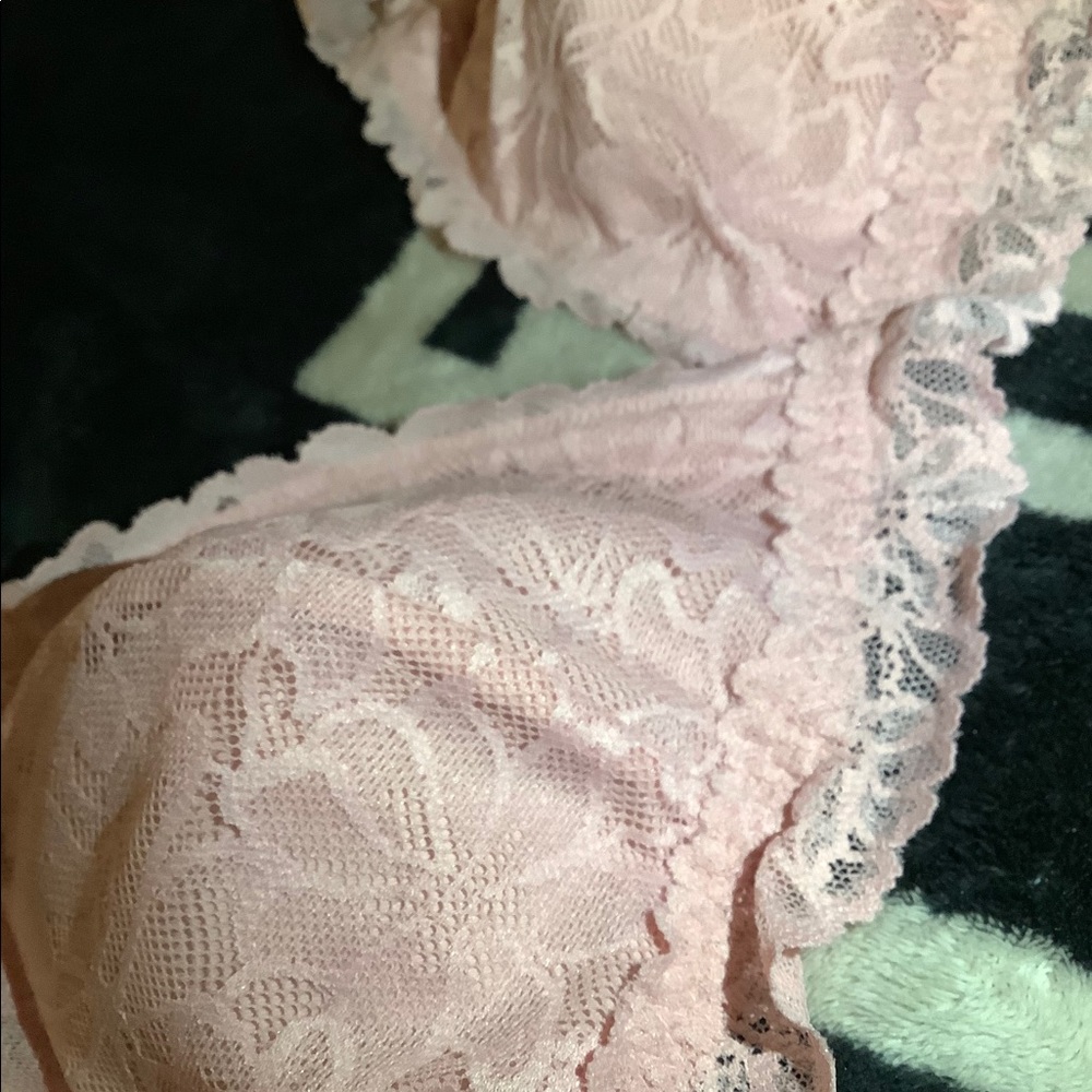 Vs pink - Picture 2 of 4